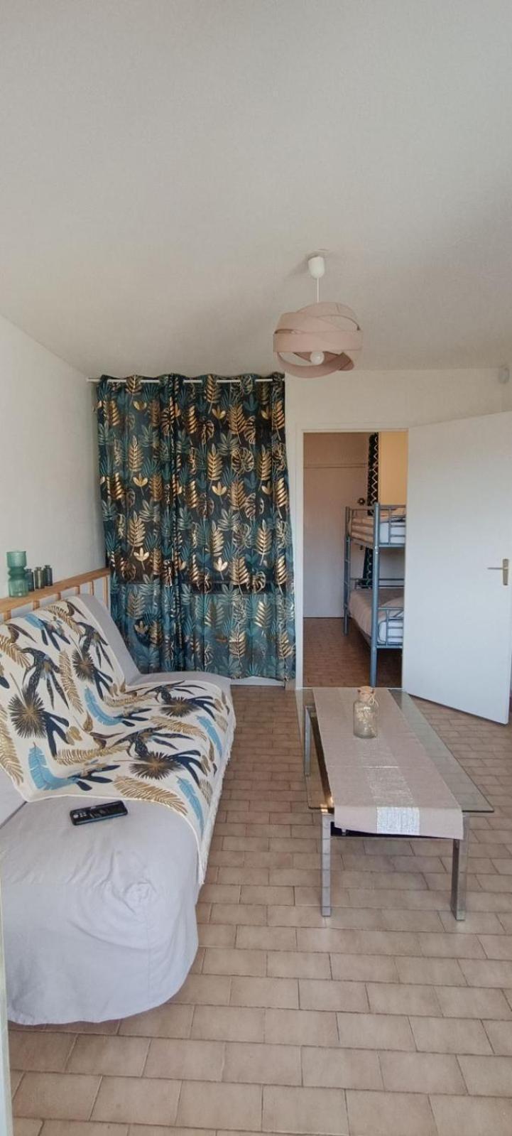 Studio - Sete - 100M Des Plages Екстер'єр фото